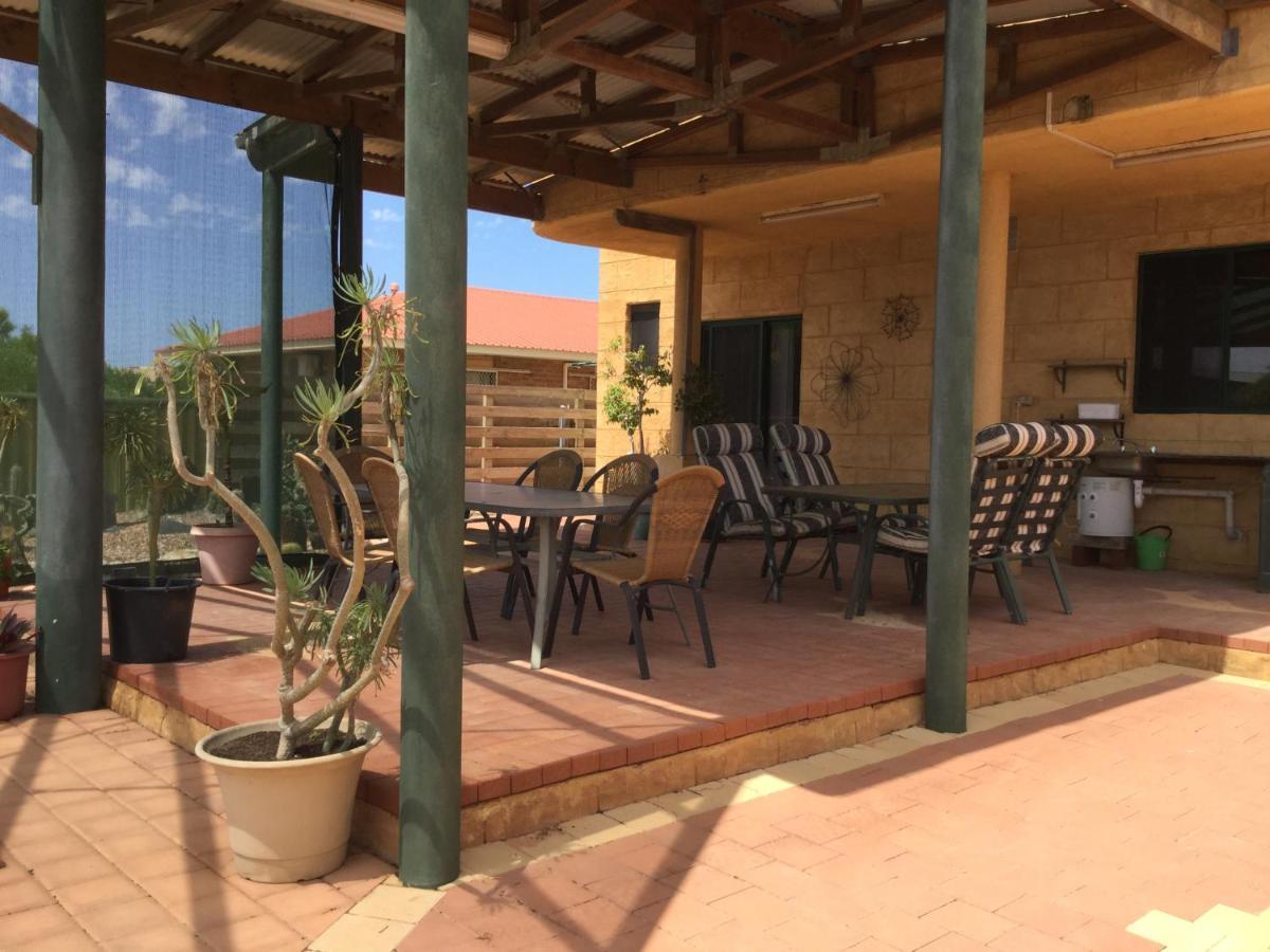 Shark Bay Views B & B Denham Luaran gambar